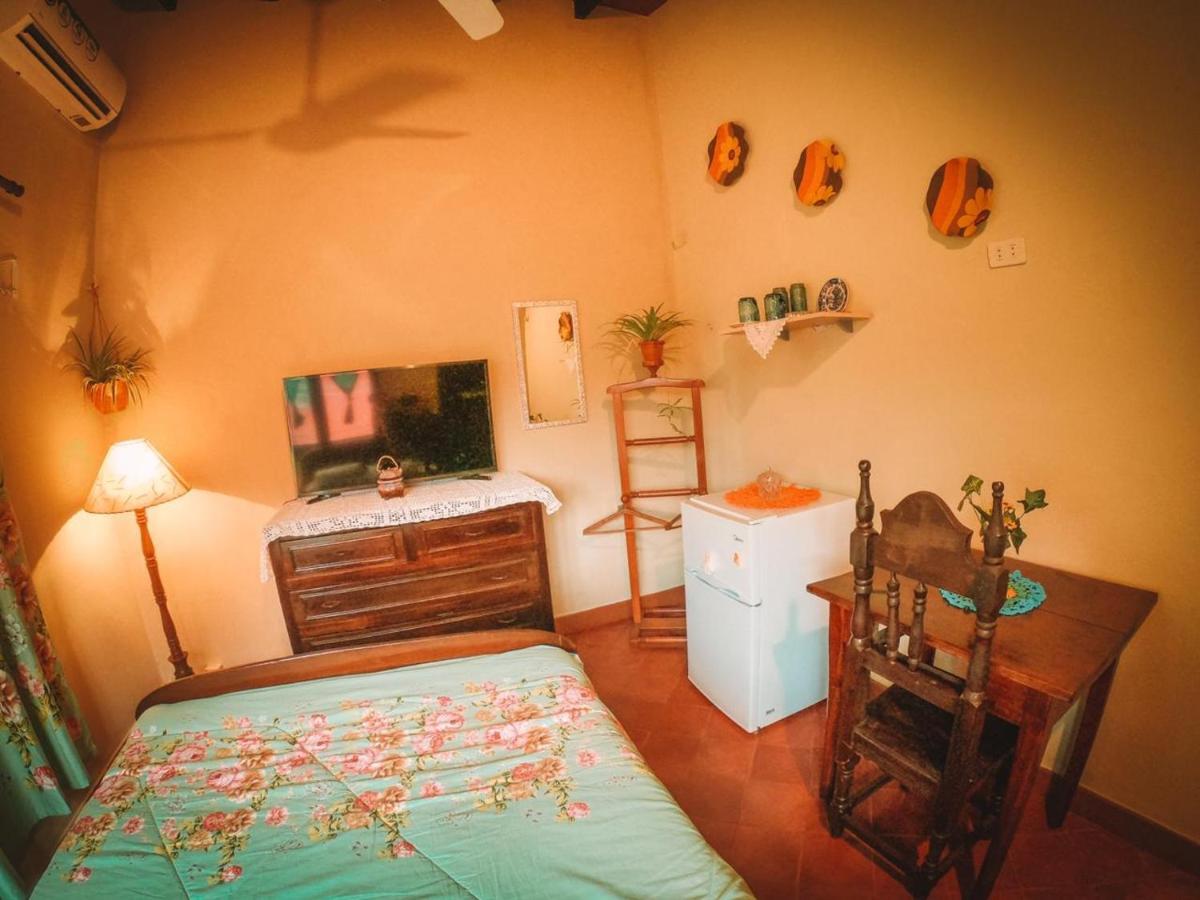 Mi Lugar Vintage Hostal - Calor De Hogar! Asunción Esterno foto